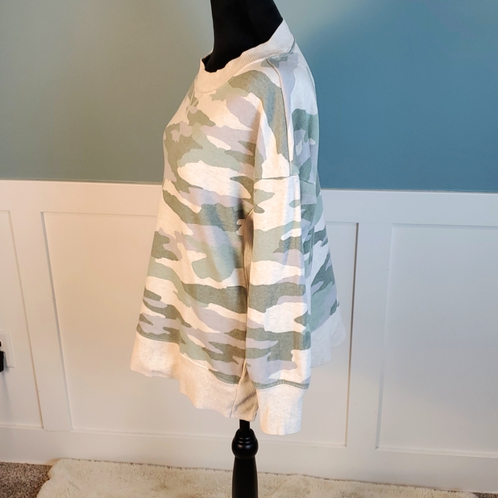 Aerie Light Camo Oversized Sweatshirt XS - Picture 3 of 16